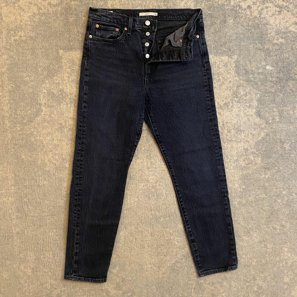 Levis Premium Wedgie Jeans Womens 28 Dark Wash High Rise Slim Stretch Denim
